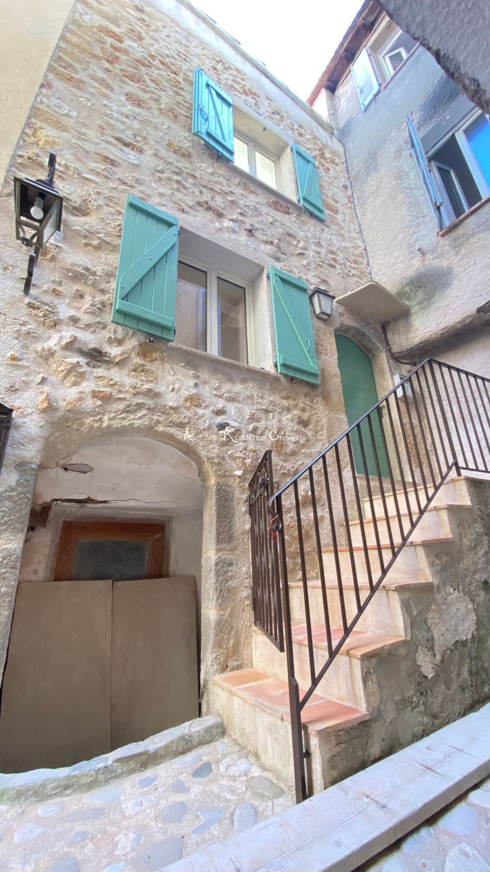 Image_9, , Biot,
                                ref :501
